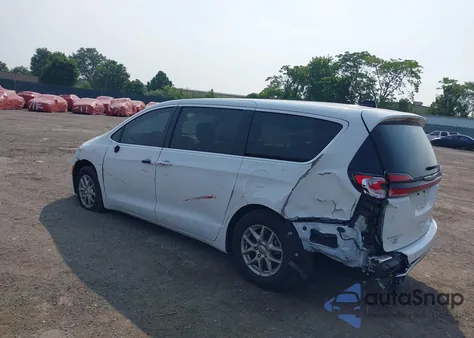 2023 Chrysler Pacifica Touring L z USA, uszkodzony, nr VIN 2C4RC1BGXPR509365